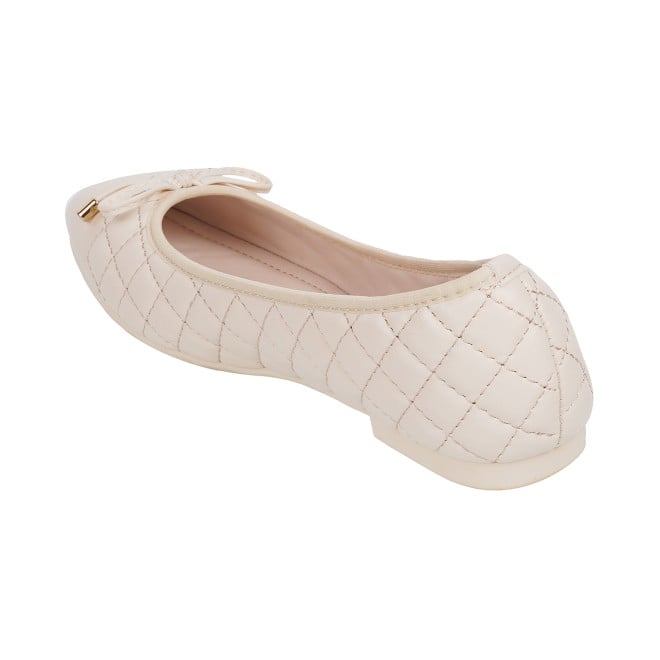 Mochi Women Off-white Casual Ballerinas (SKU: 31-900123-66-37)