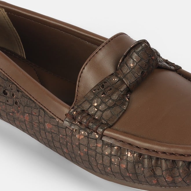 Mochi Women Brown Casual Loafers (SKU: 31-907-12-39)