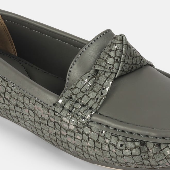 Mochi Women Grey Casual Loafers (SKU: 31-907-14-37)