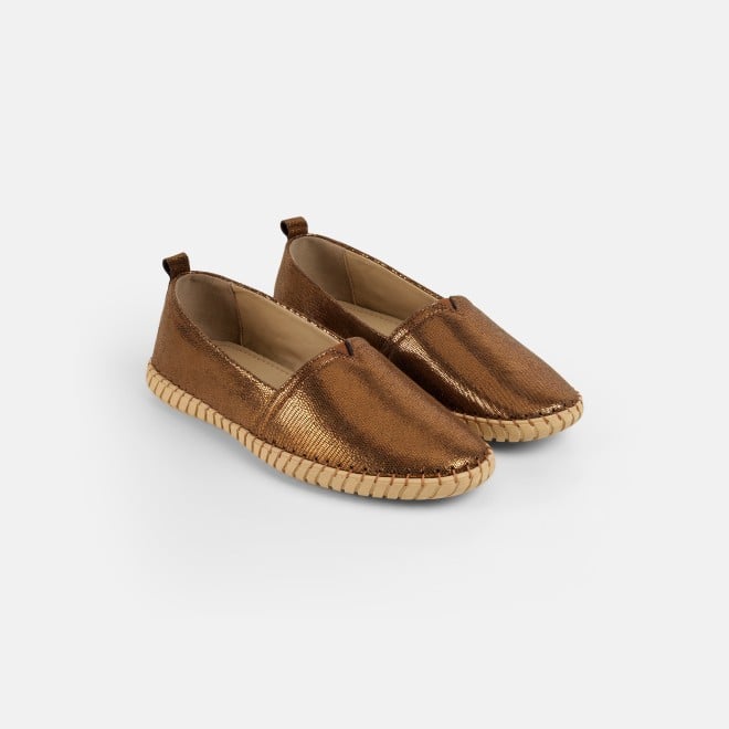 Mochi Women Antic-gold Casual Ballerinas (SKU: 31-925-28-36)