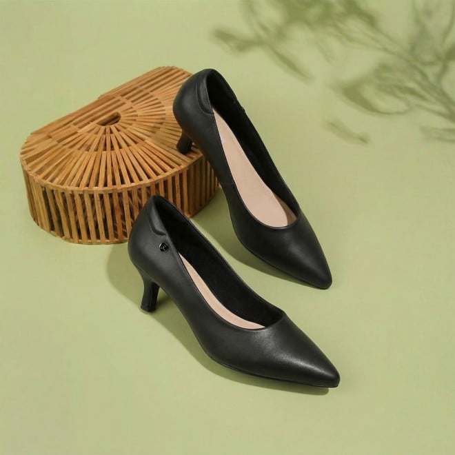 Mochi Women Black Formal Pumps