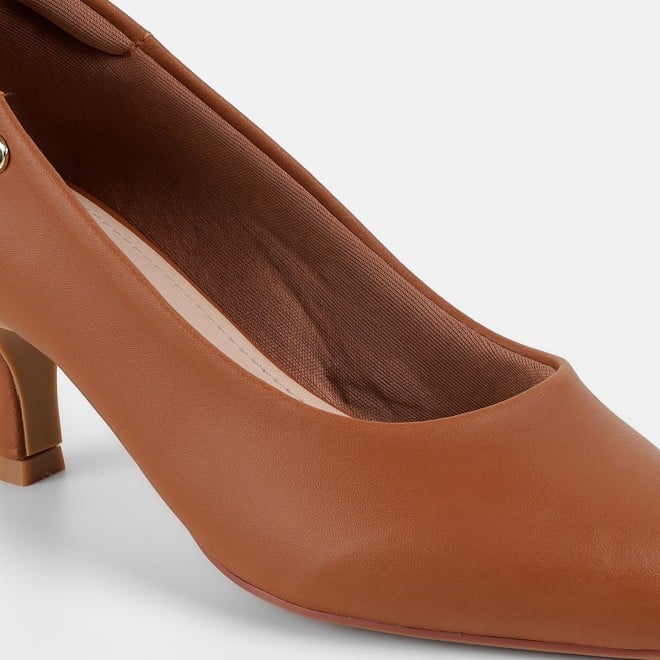 Mochi Women Tan Formal Pumps (SKU: 31-926-23-36)