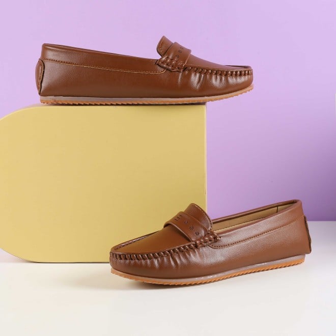 Mochi Women Tan Casual Loafers