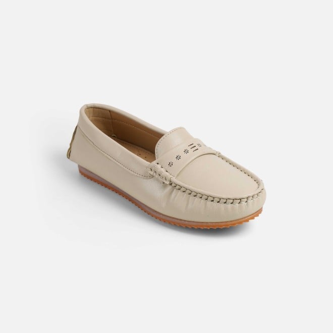 Mochi Women Light-beige Casual Loafers (SKU: 31-934-84-36)