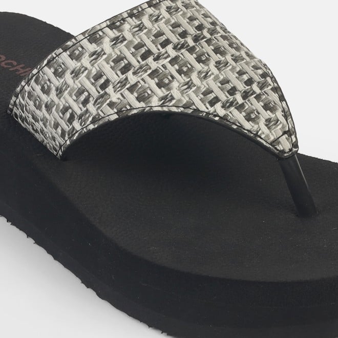 Mochi Women Black Casual Slippers (SKU: 32-1346-11-36)