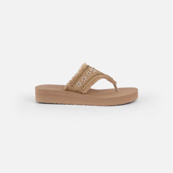 Mochi Women Beige Casual Slippers (SKU: 32-1370-20-36)