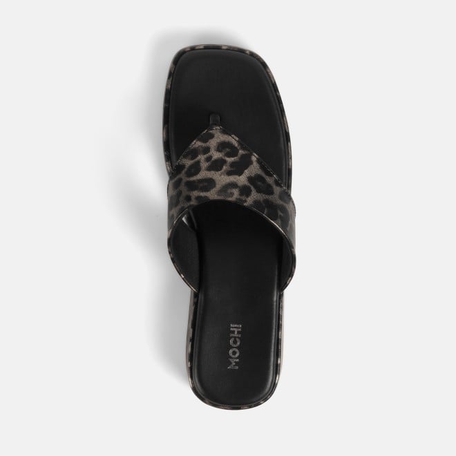 Mochi Women Black Casual Slippers (SKU: 32-1407-11-36)