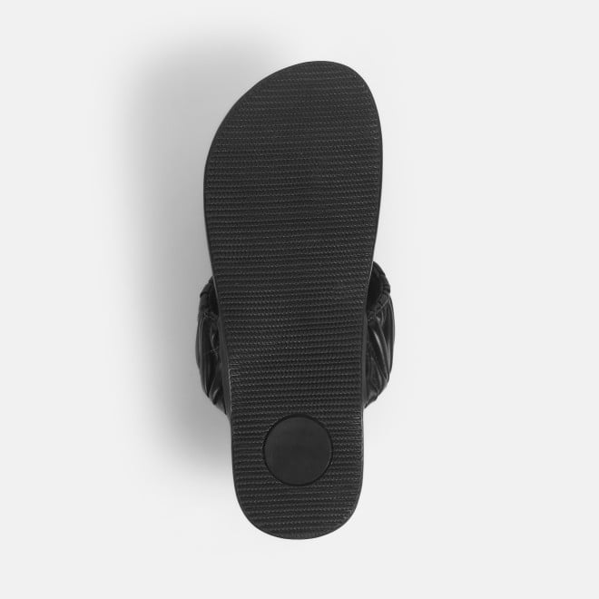 Mochi Women Black Casual Slippers (SKU: 32-1428-11-36)
