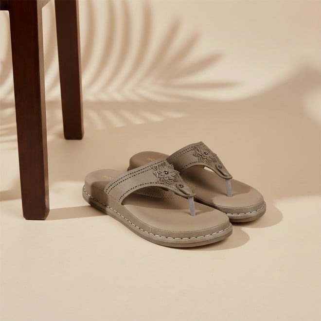 Mochi Women Beige Casual Slippers