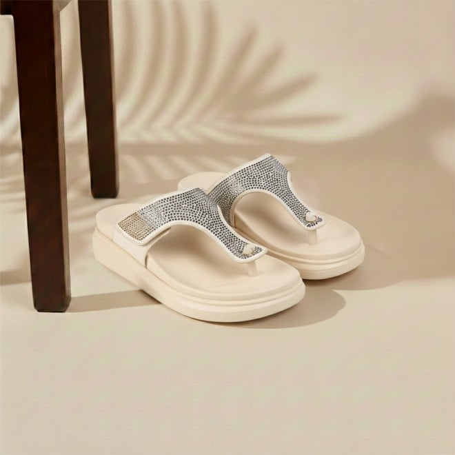 Mochi Women Beige Casual Slippers