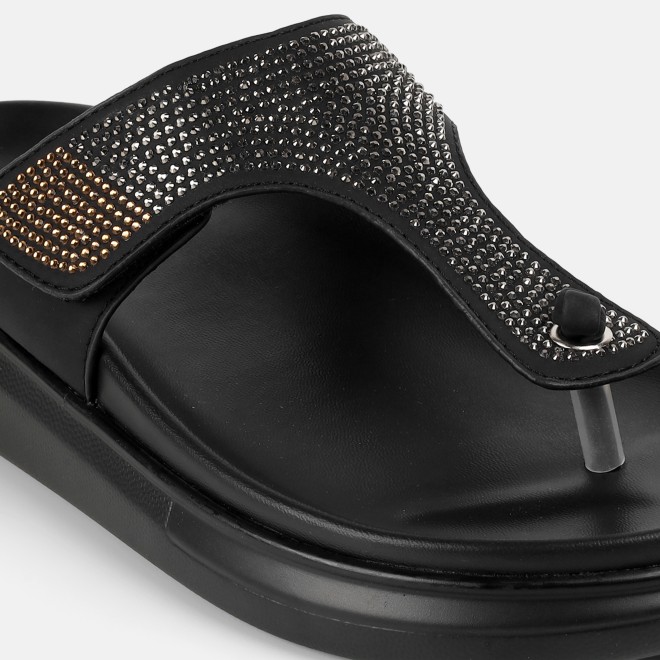 Mochi Women Black Casual Slippers (SKU: 32-1473-11-36)