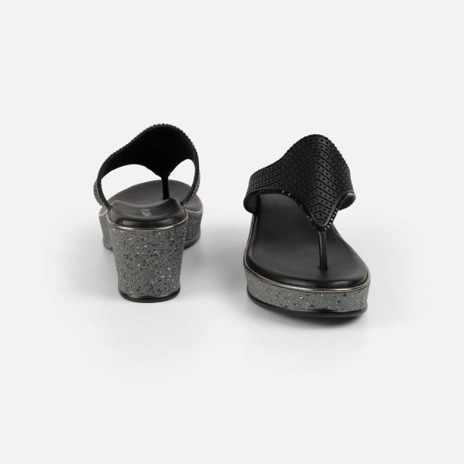 Mochi Women Black Casual Slip Ons (SKU: 32-1474-11-36)