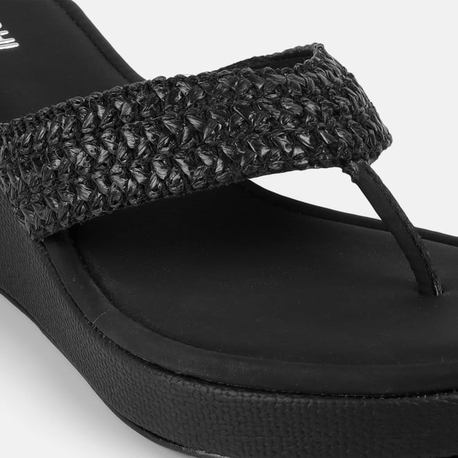 Mochi Women Black Casual Slip Ons (SKU: 32-1562-11-36)