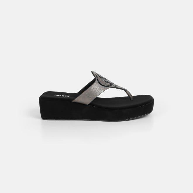 Mochi Women Black Casual Slip Ons (SKU: 32-1582-11-36)