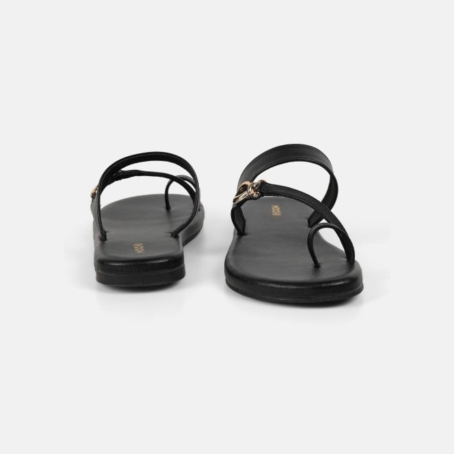 Mochi Women Black Casual Slip Ons (SKU: 32-1682-11-36)