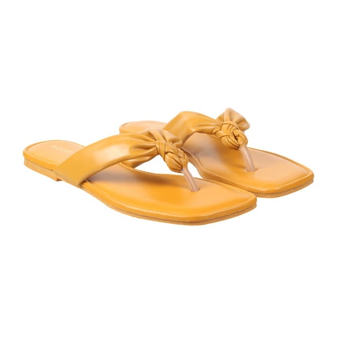 Mochi Women Yellow Casual Slippers