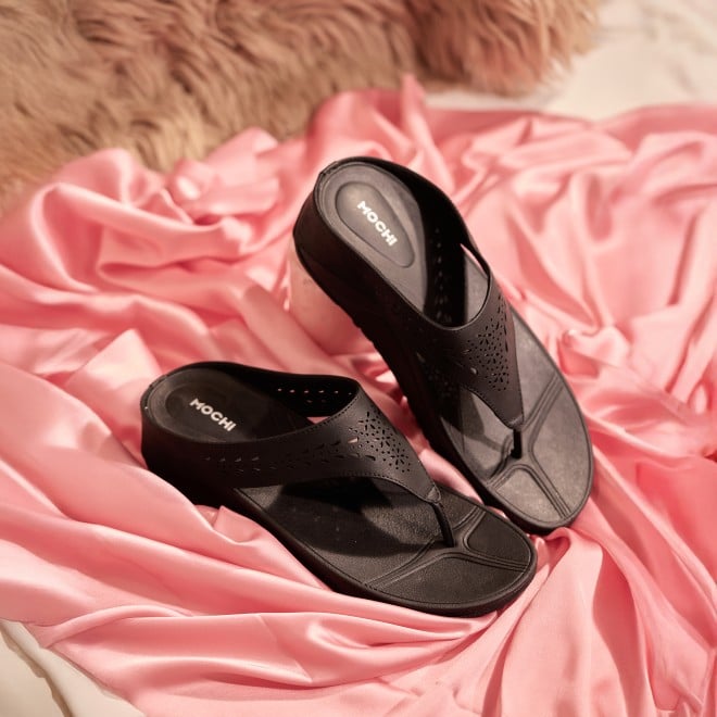 Mochi Women Black Casual Slippers (SKU: 32-24-11-36)