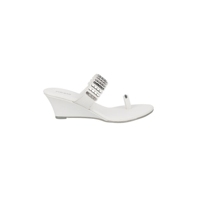 Mochi Women White Ethnic Sandals (SKU: 32-326-16-36)