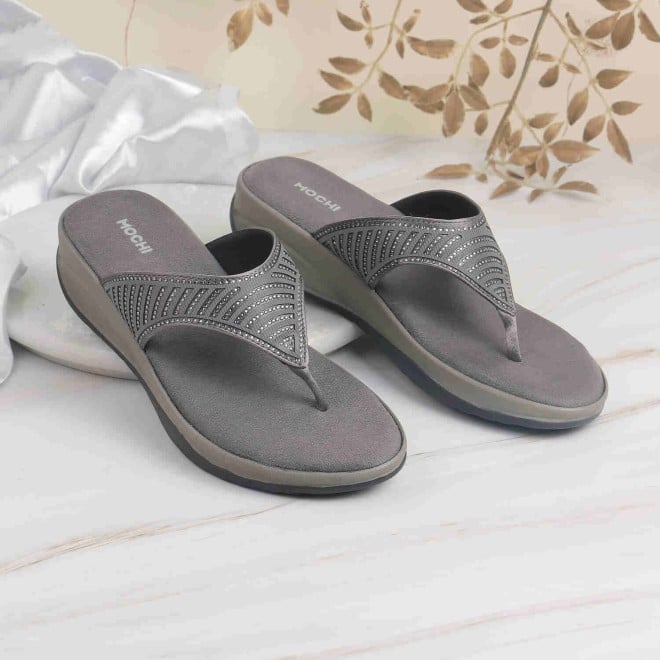 Mochi Women Gun-metal Casual Sandals