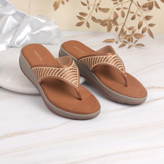 Mochi Women Antic-gold Casual Sandals