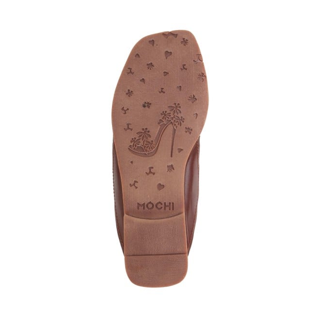 Mochi Women Black Ethnic Kolhapuris (SKU: 32-932-11-36)