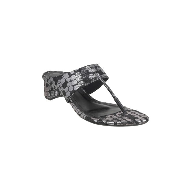 Mochi Women Black Casual Slip Ons (SKU: 32-986-11-37)