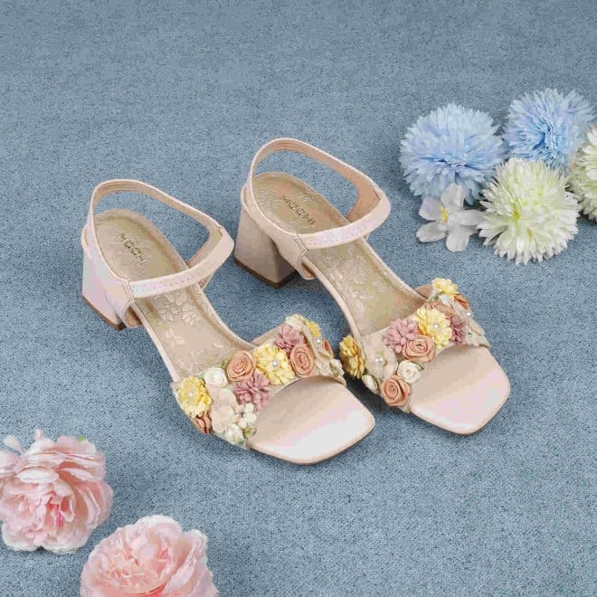 Mochi Women Beige Casual Sandals