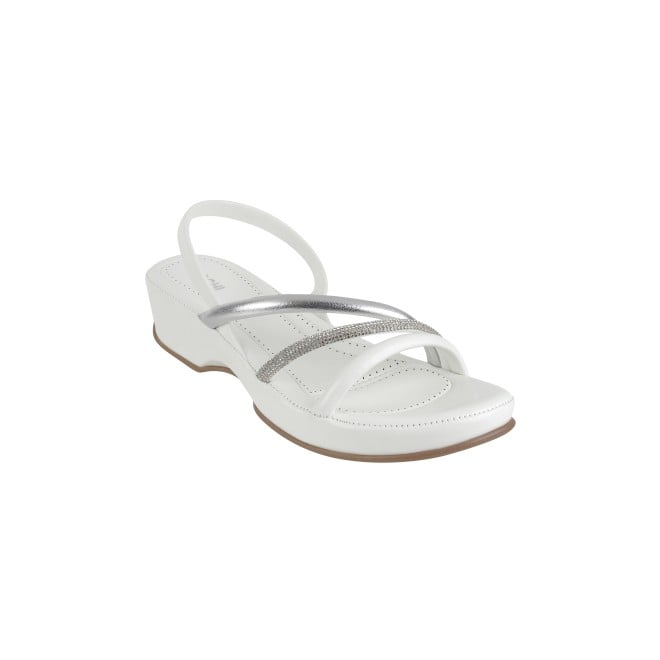 Mochi Women White Casual Sandals