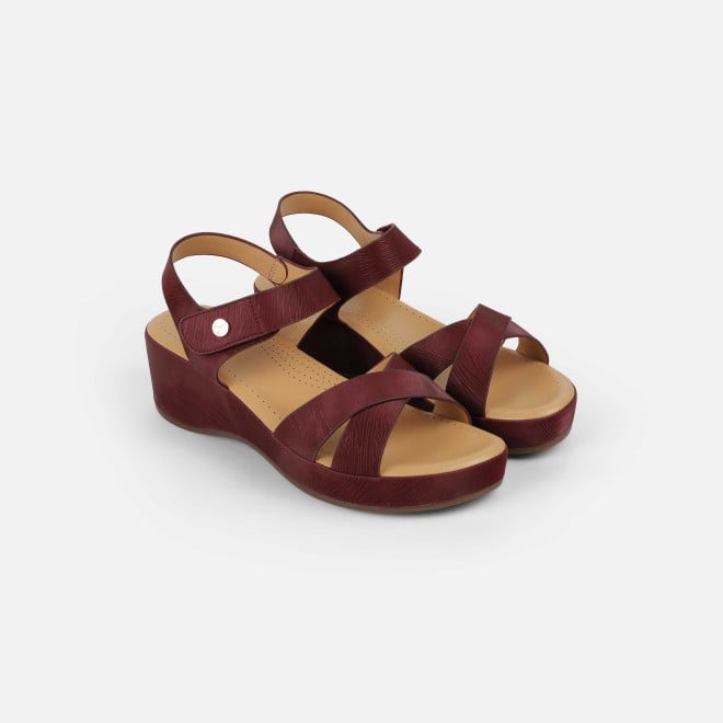Mochi Women Maroon Casual Comfort (SKU: 33-1294-44-36)