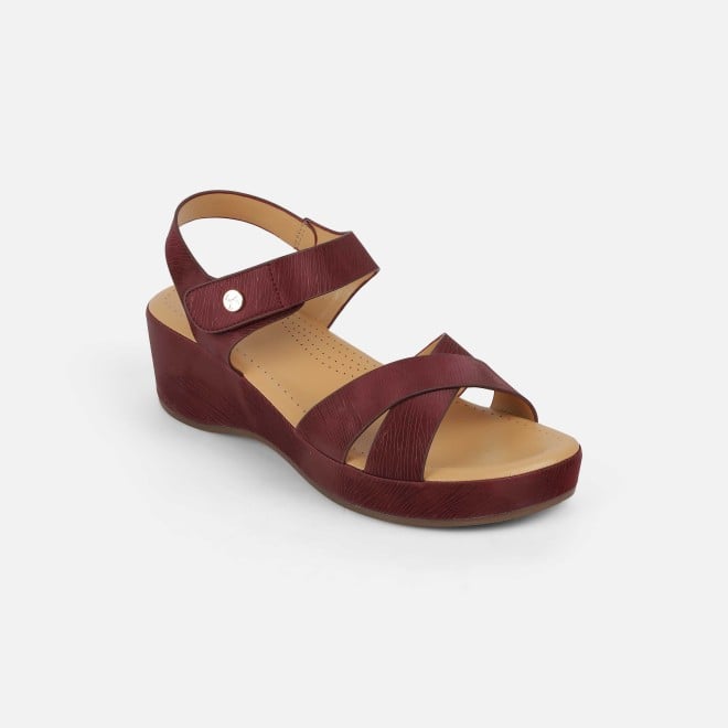 Mochi Women Maroon Casual Comfort (SKU: 33-1294-44-36)