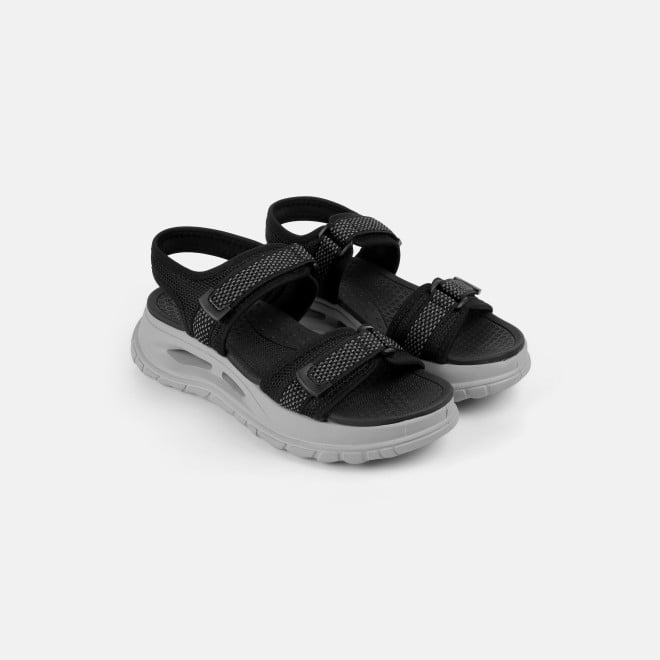 Mochi Women Black Casual Sandals (SKU: 33-1307-11-36)