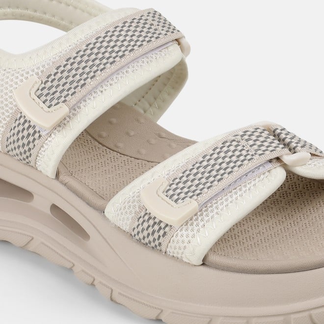 Mochi Women Beige-red Casual Sandals (SKU: 33-1307-89-36)