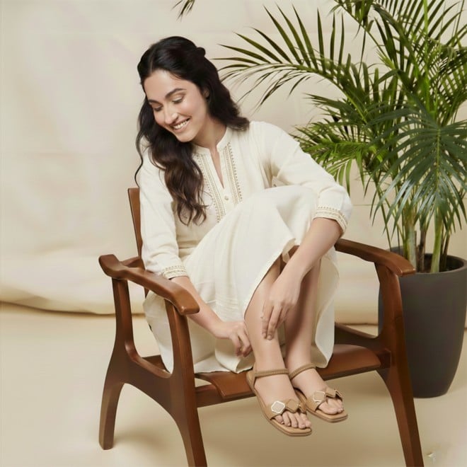 Mochi Women Beige Casual Sandals (SKU: 33-1341L-20-42)