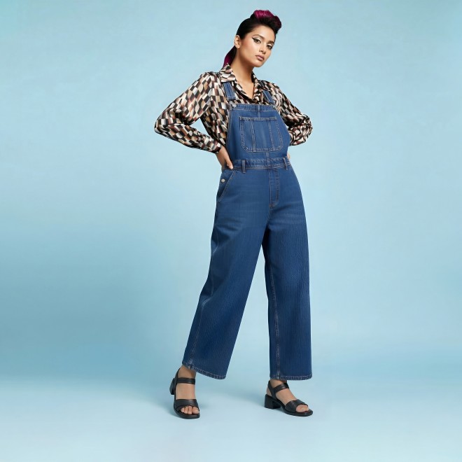 Mochi Women Black Casual Sandals (SKU: 33-1351-11-36)