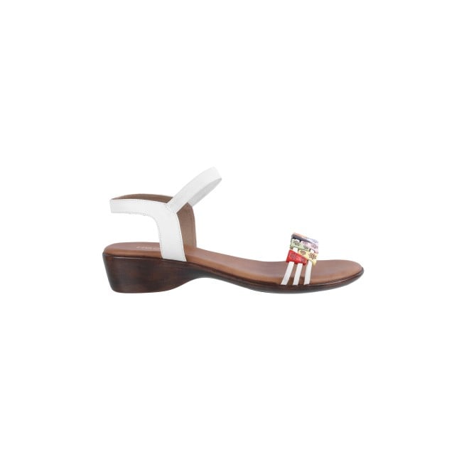 Mochi Women White Casual Sandals (SKU: 33-1386-16-37)