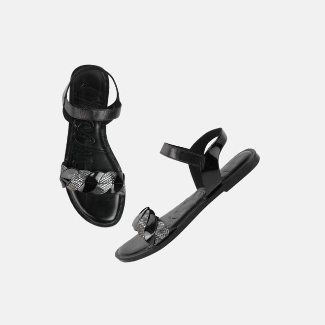 Mochi Women Black Casual Sandals (SKU: 33-1516-11-36)