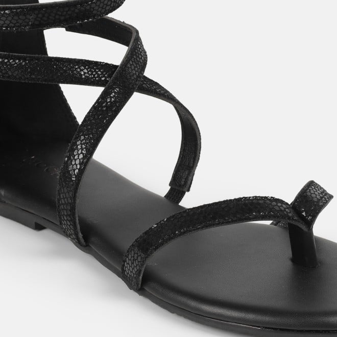 Mochi Women Black Casual Gladiators (SKU: 33-1529-11-36)