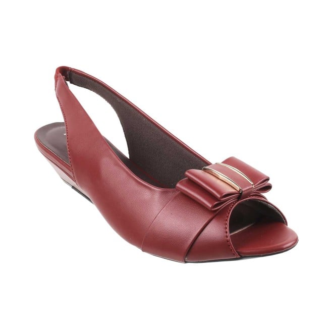 Mochi Women Maroon Casual Sandals