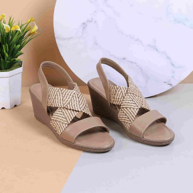 Mochi Women Brown Casual Sandals (SKU: 33-630-22-36)