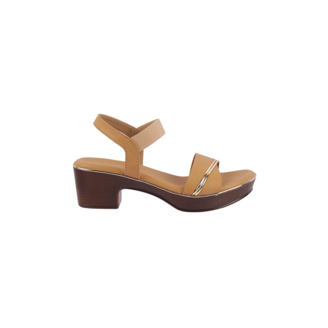 Mochi Women Tan Casual Sandals (SKU: 33-631-23-36)