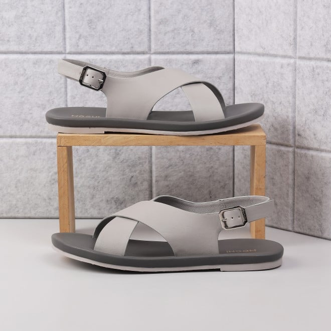 Mochi Women Light-grey Casual Sandals