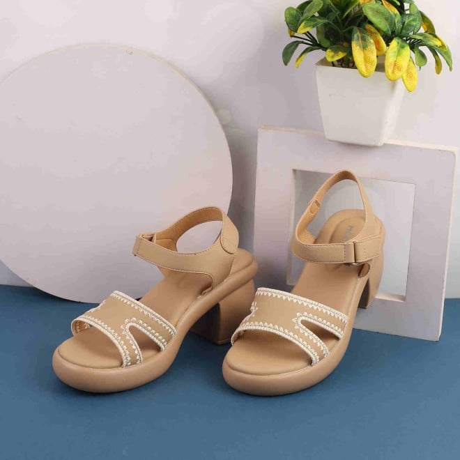 Mochi Women Khaki Casual Sandals