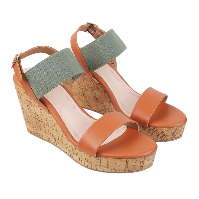 Mochi Women Tan Casual Sandals