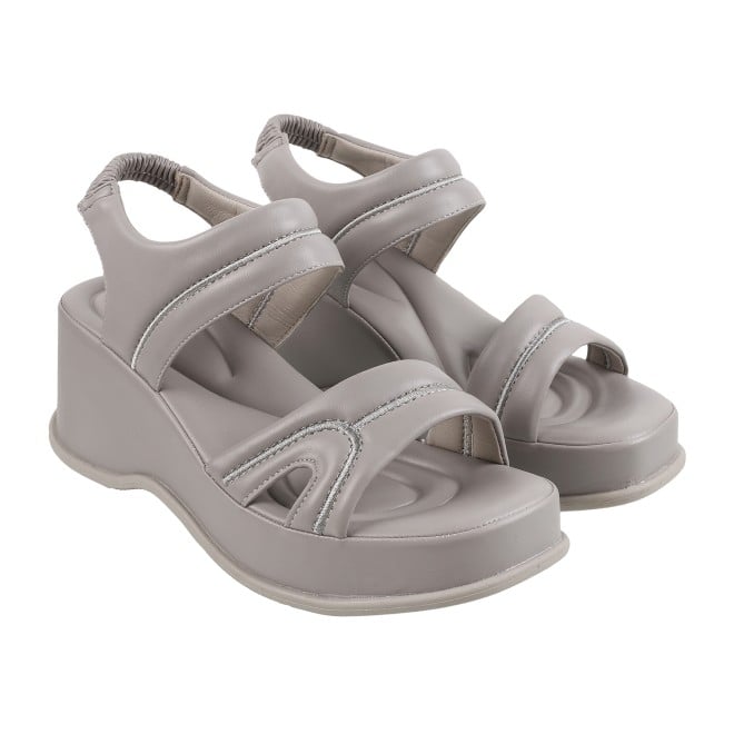 Mochi Women Grey Casual Sandals