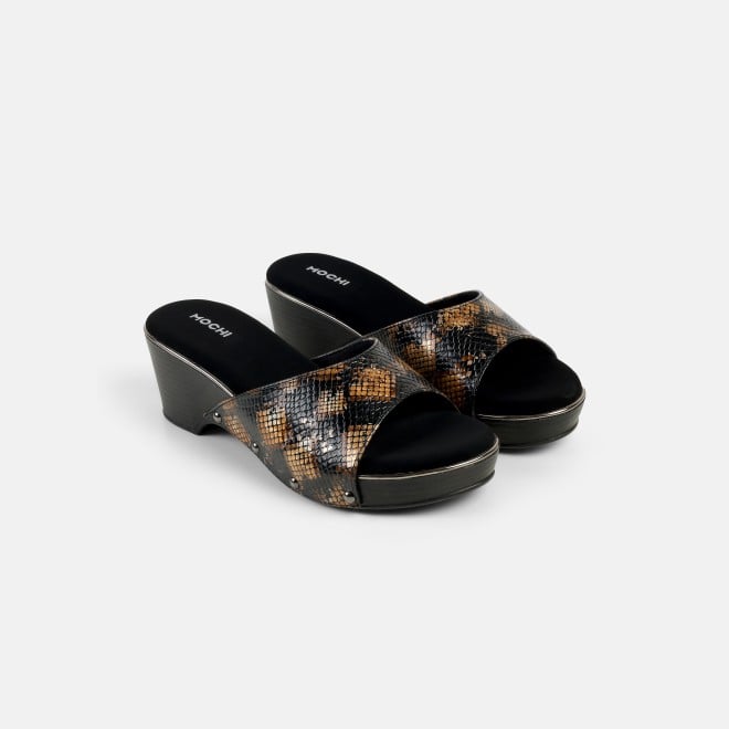 Mochi Women Black Casual Slip Ons (SKU: 34-245-11-36)