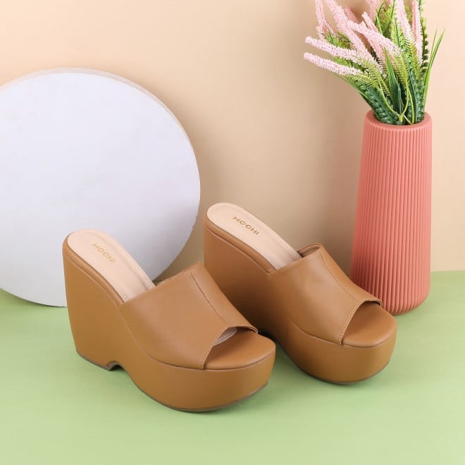 Mochi Women Tan Casual Mules