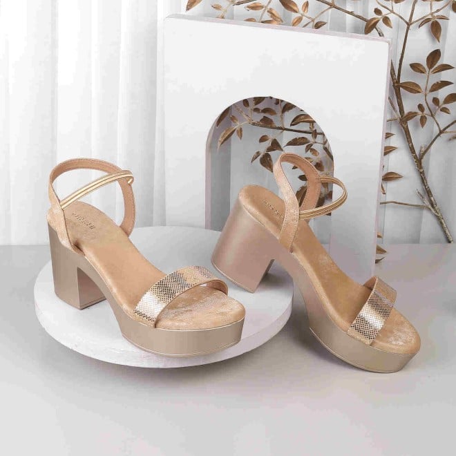 Mochi Women Gold Casual Sandals (SKU: 34-272-15-37)