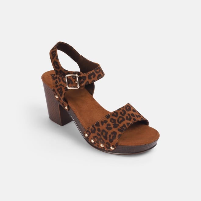 Mochi Women Tan Casual Sandals