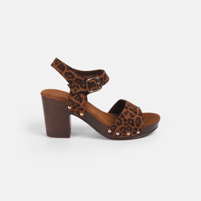 Mochi Women Tan Casual Sandals (SKU: 34-365-23-36)