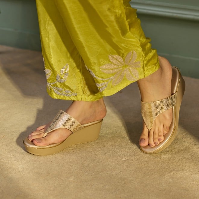 Mochi Women Gold Casual Slip Ons (SKU: 34-377-15-36)